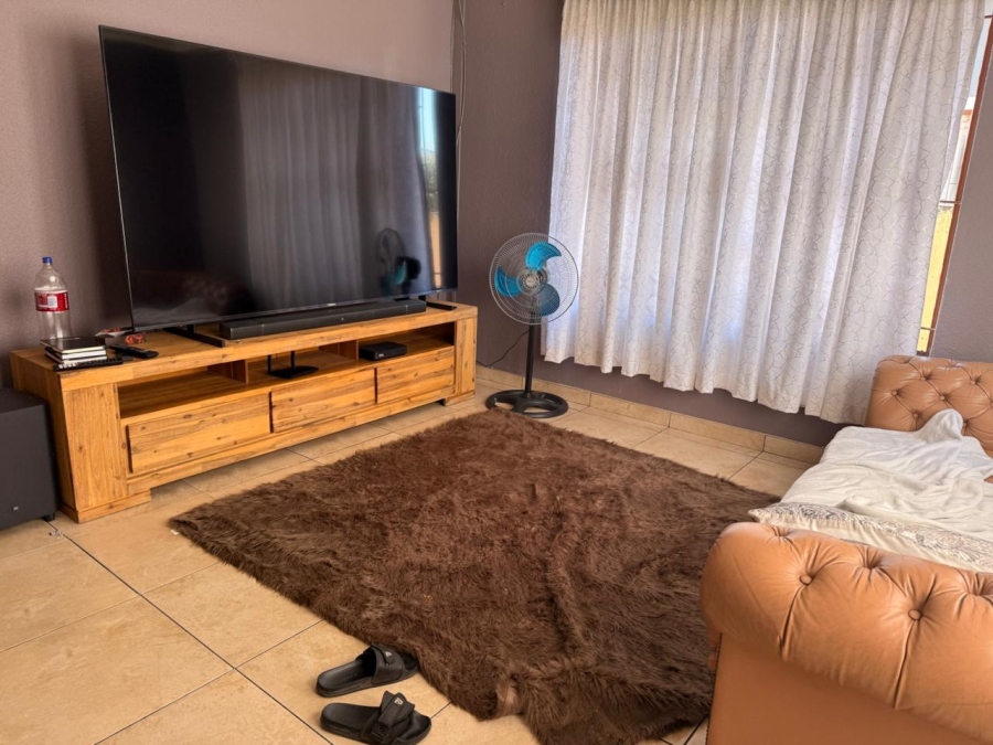 3 Bedroom Property for Sale in Tlhabane West North West